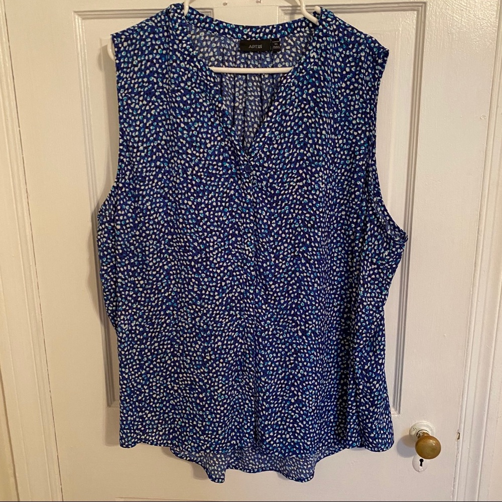 Sleeveless Flowy Blouse